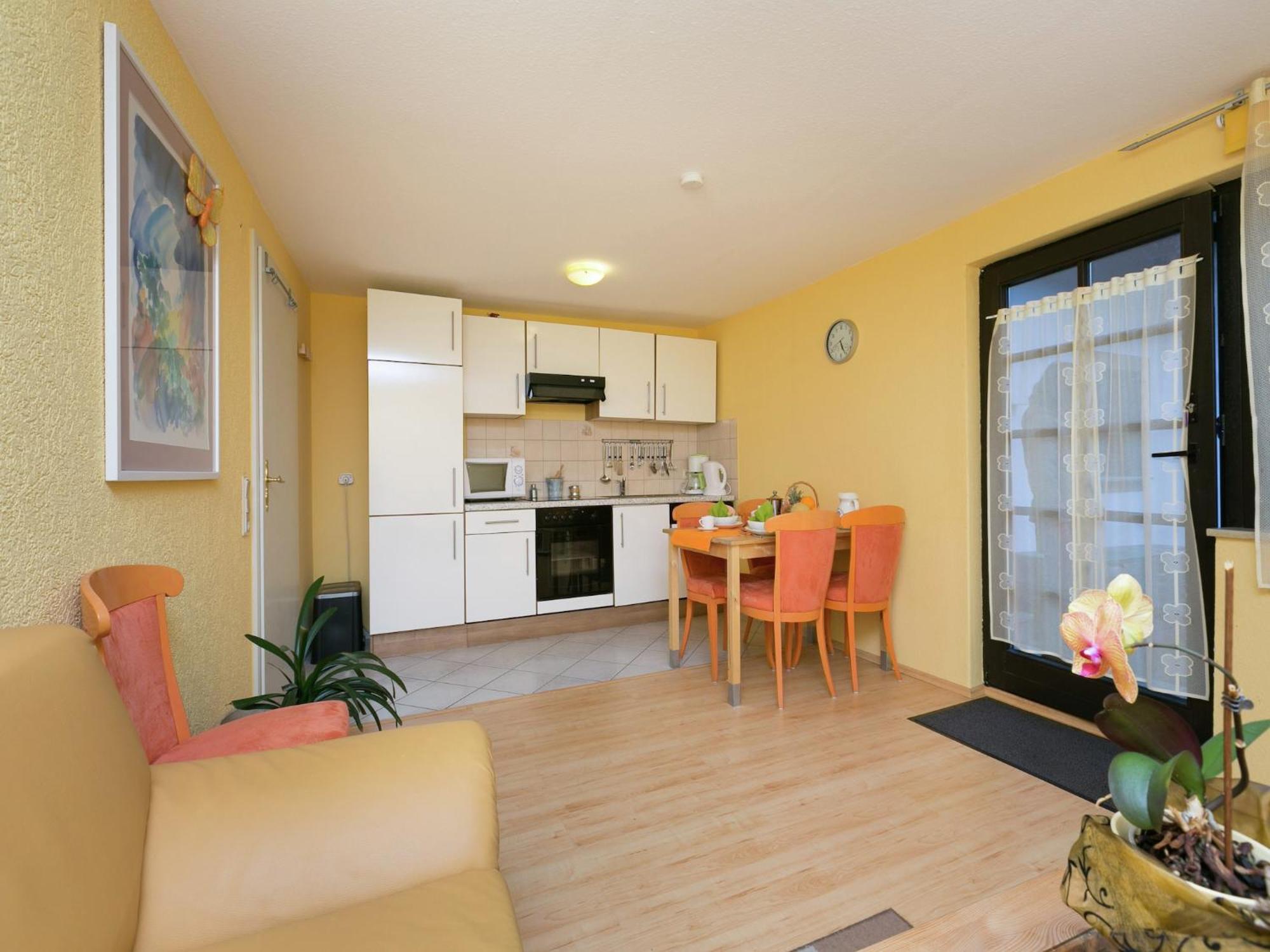 A Modern Apartment In The Hunsr Ck Region S Romantic Drohn Valley Merschbach Exterior foto
